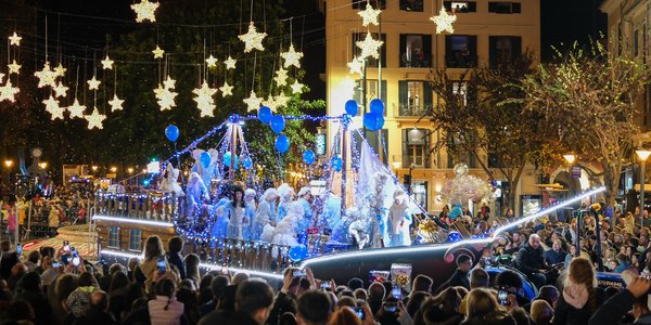 Hero image for the guide 'Celebrating the Three Kings Parade in Mallorca'