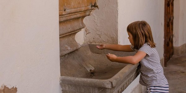 Hero image for the guide 'Drinking Water on Mallorca'