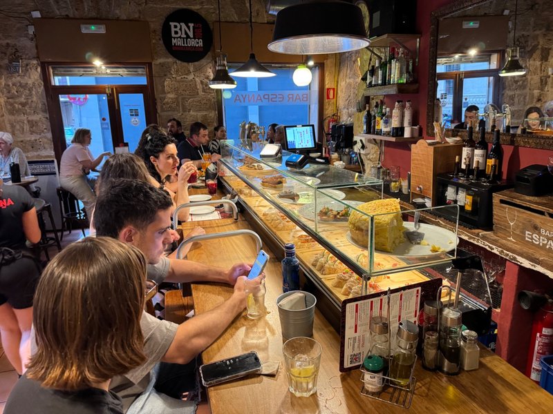 From Guide 7947942d-ec40-4d8a-84c2-cc432ff5c015: ”Bar España”