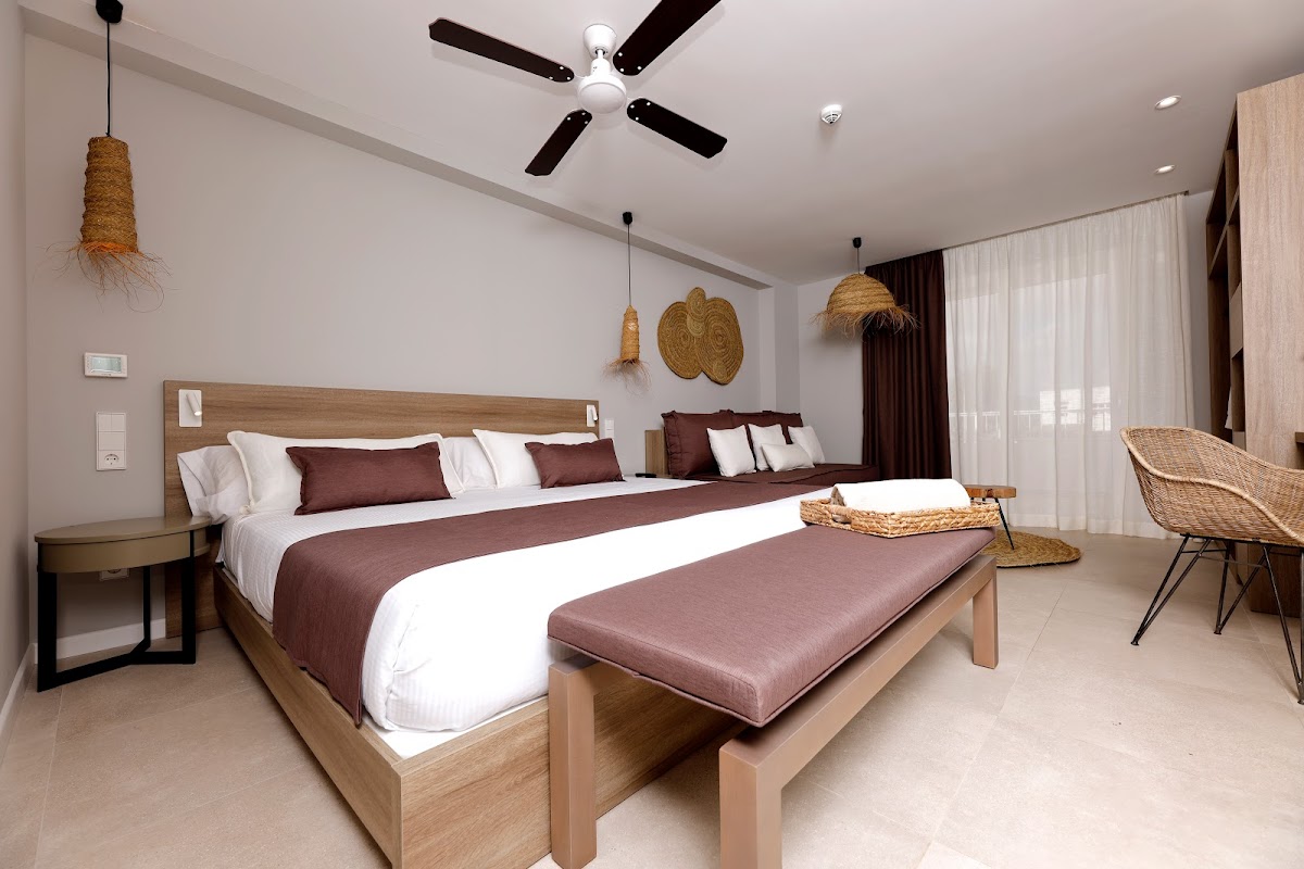 Eques Petit Resort