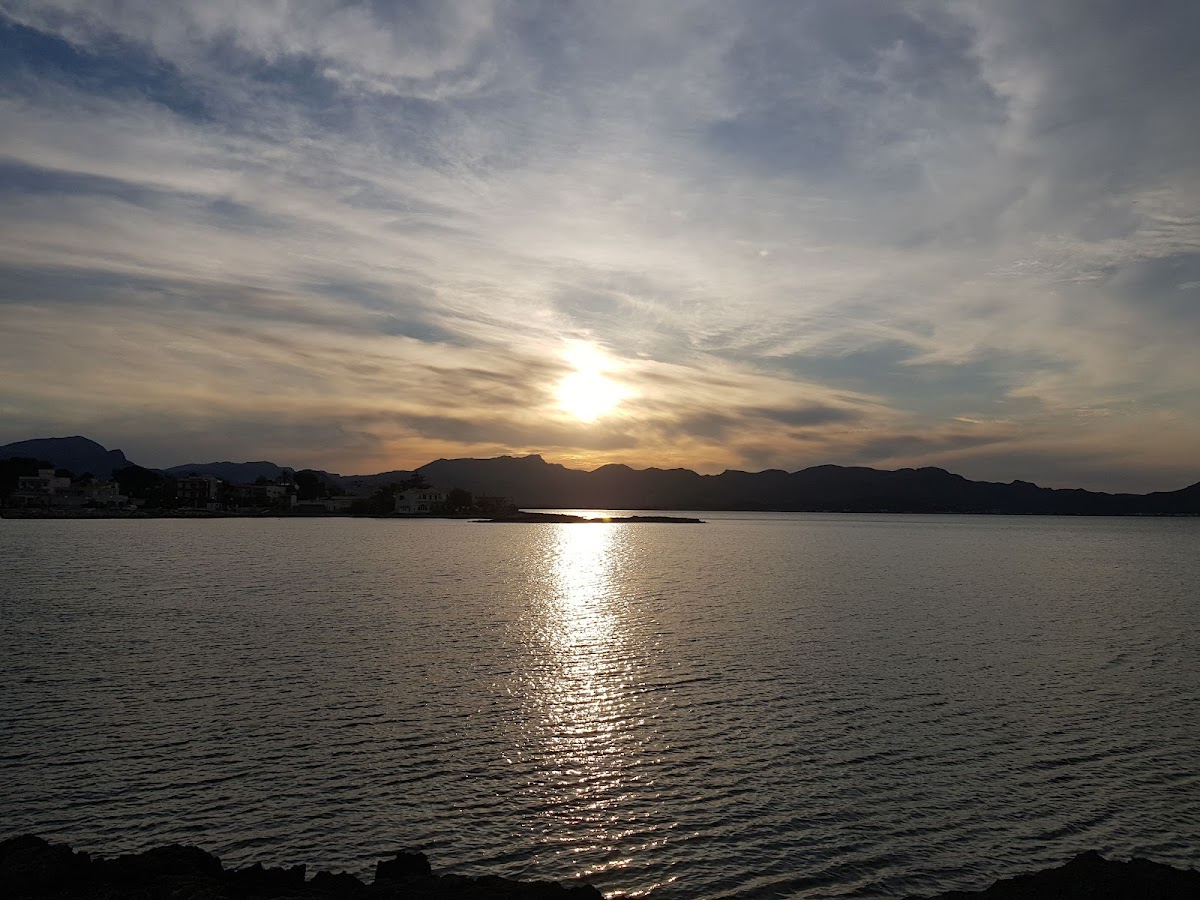 Platja Es Morer Vermell