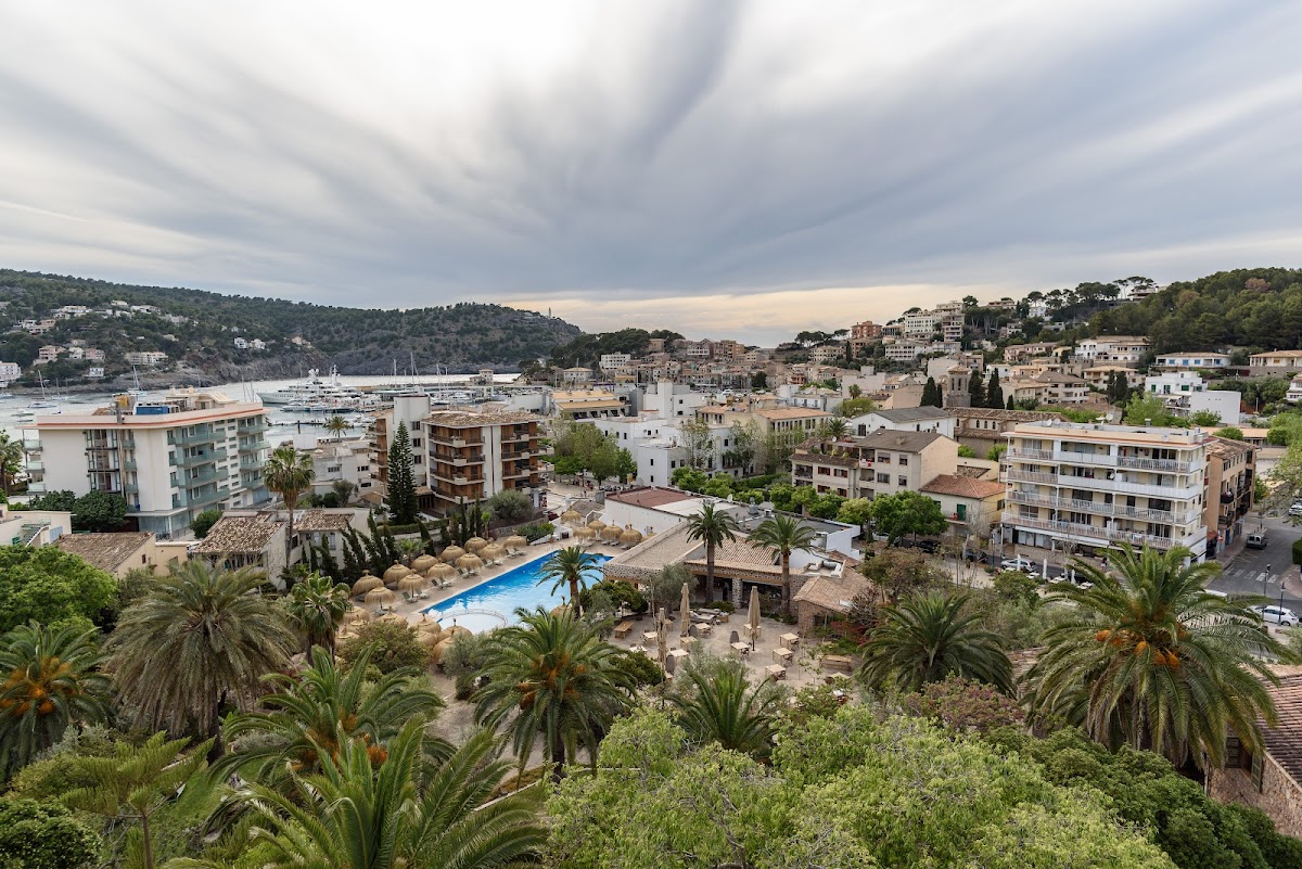 Hotel Es Port