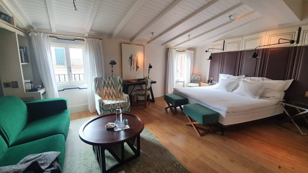 Hotel Cort