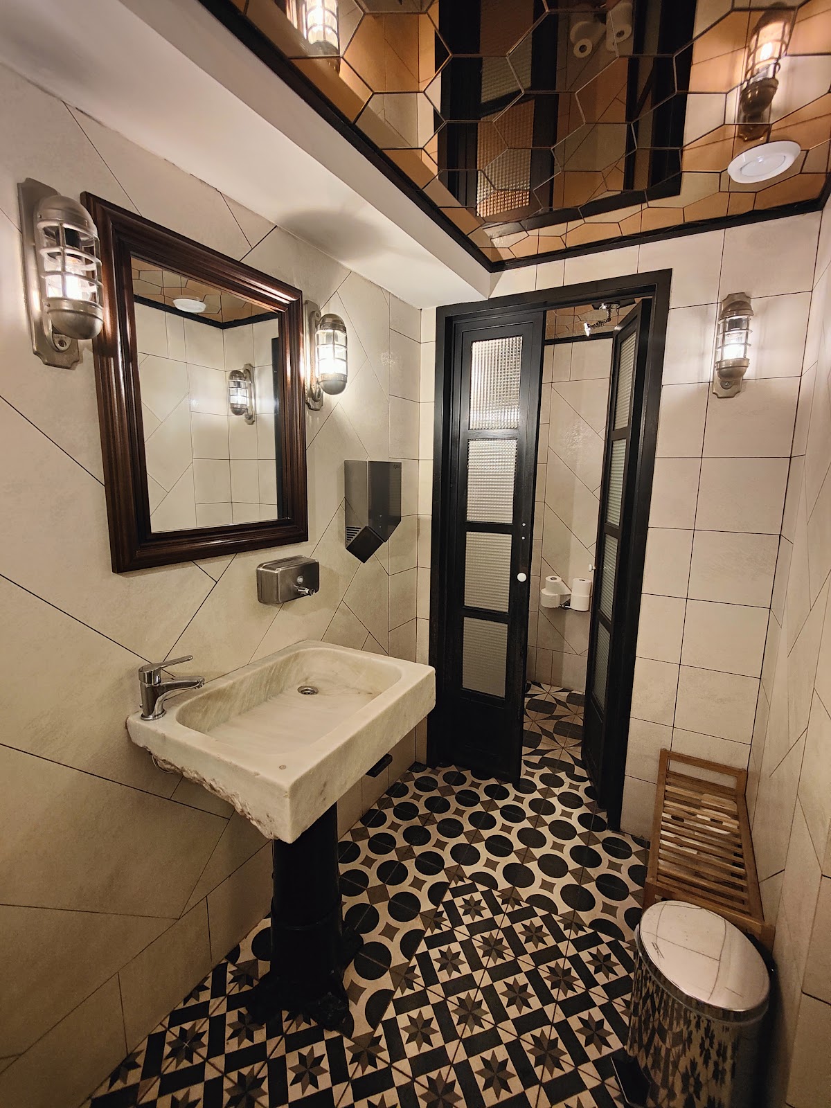 Hotel Cort