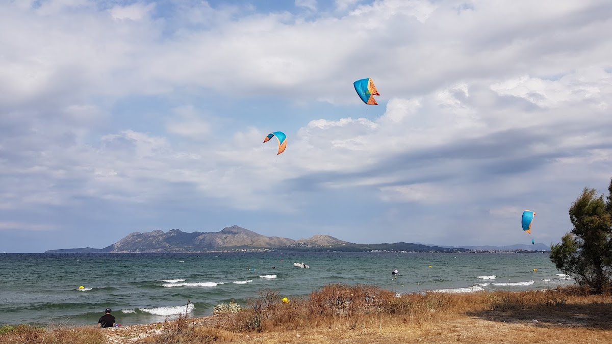 Mallorca Kiteboarding. VDWS Approved Center