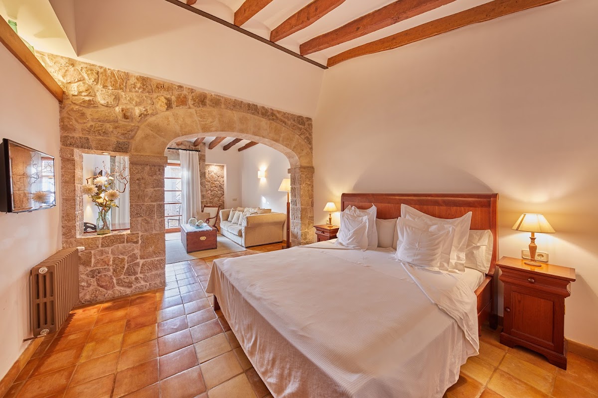 Cas Comte Suites & Spa