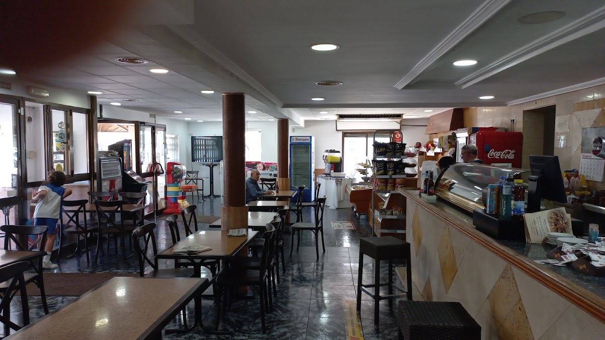 Cafeteria-crosissanteria Avante