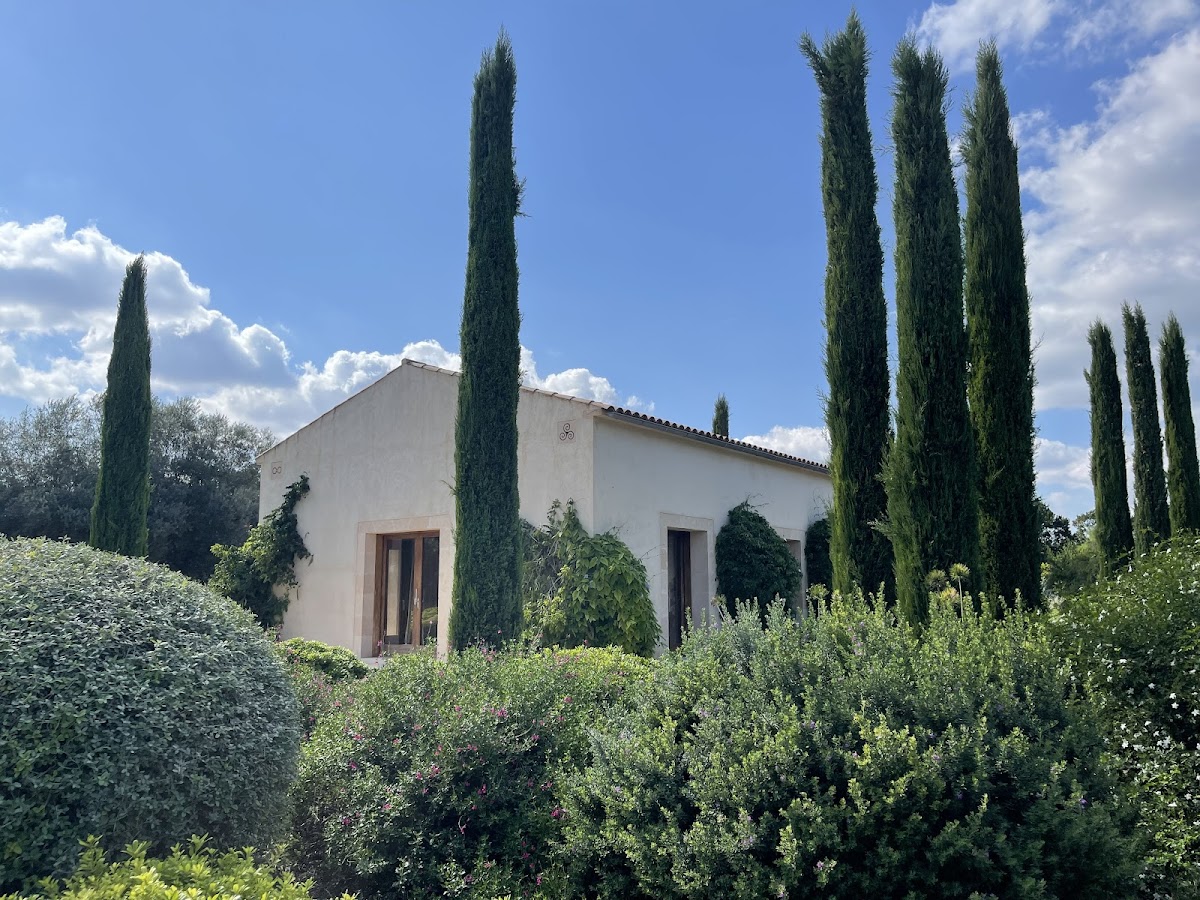 Son Sion retreat center