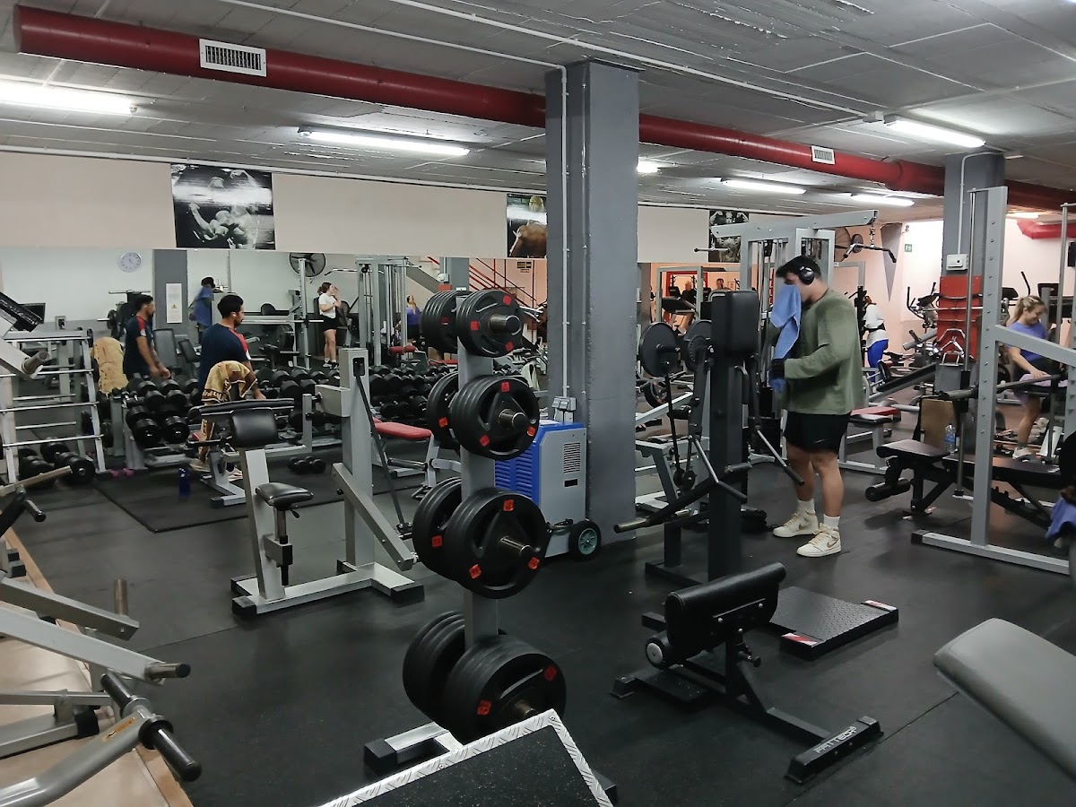 JET-7 FITNESS CENTER
