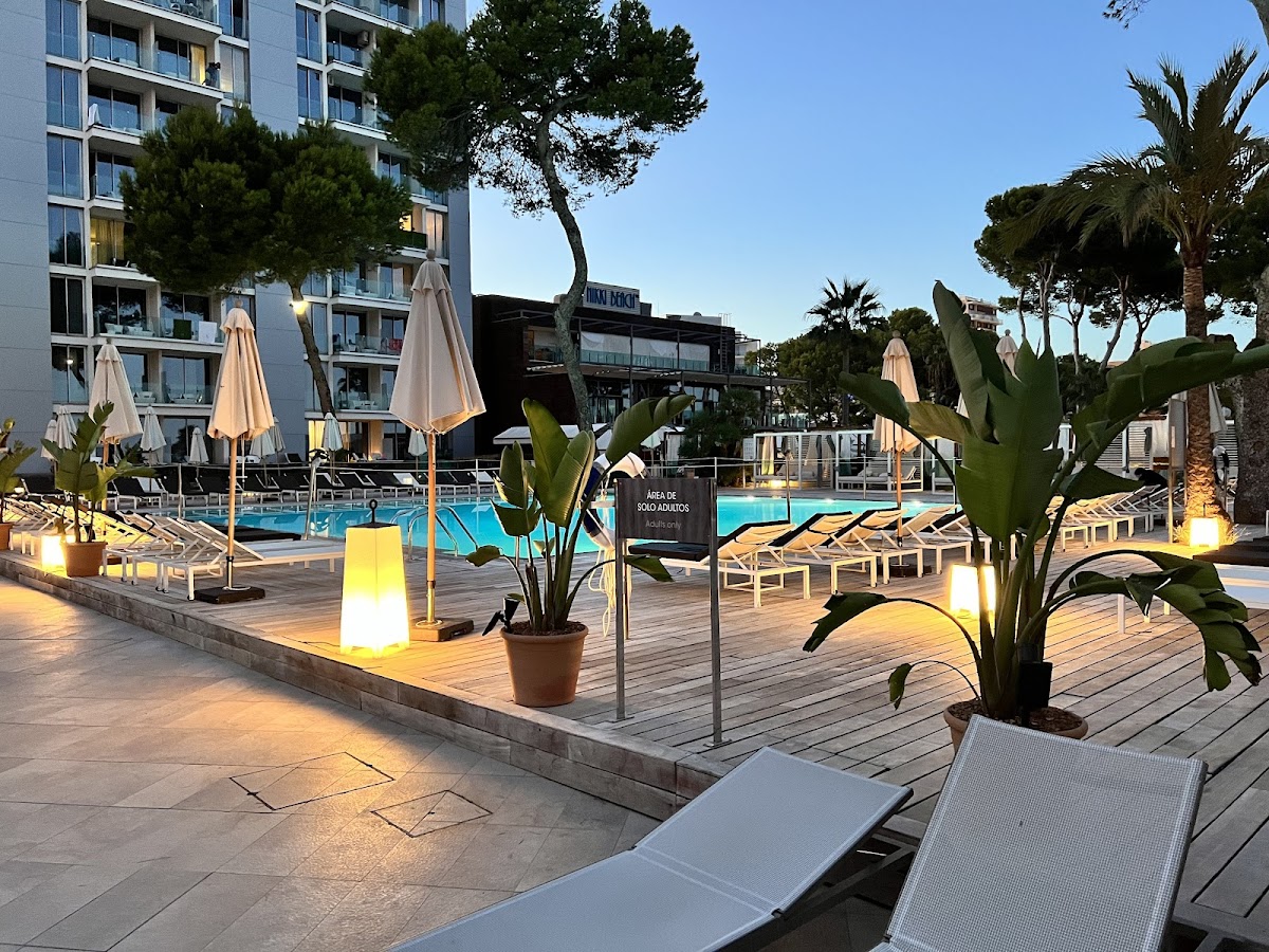 Cape Nao Beach Club & Restaurant