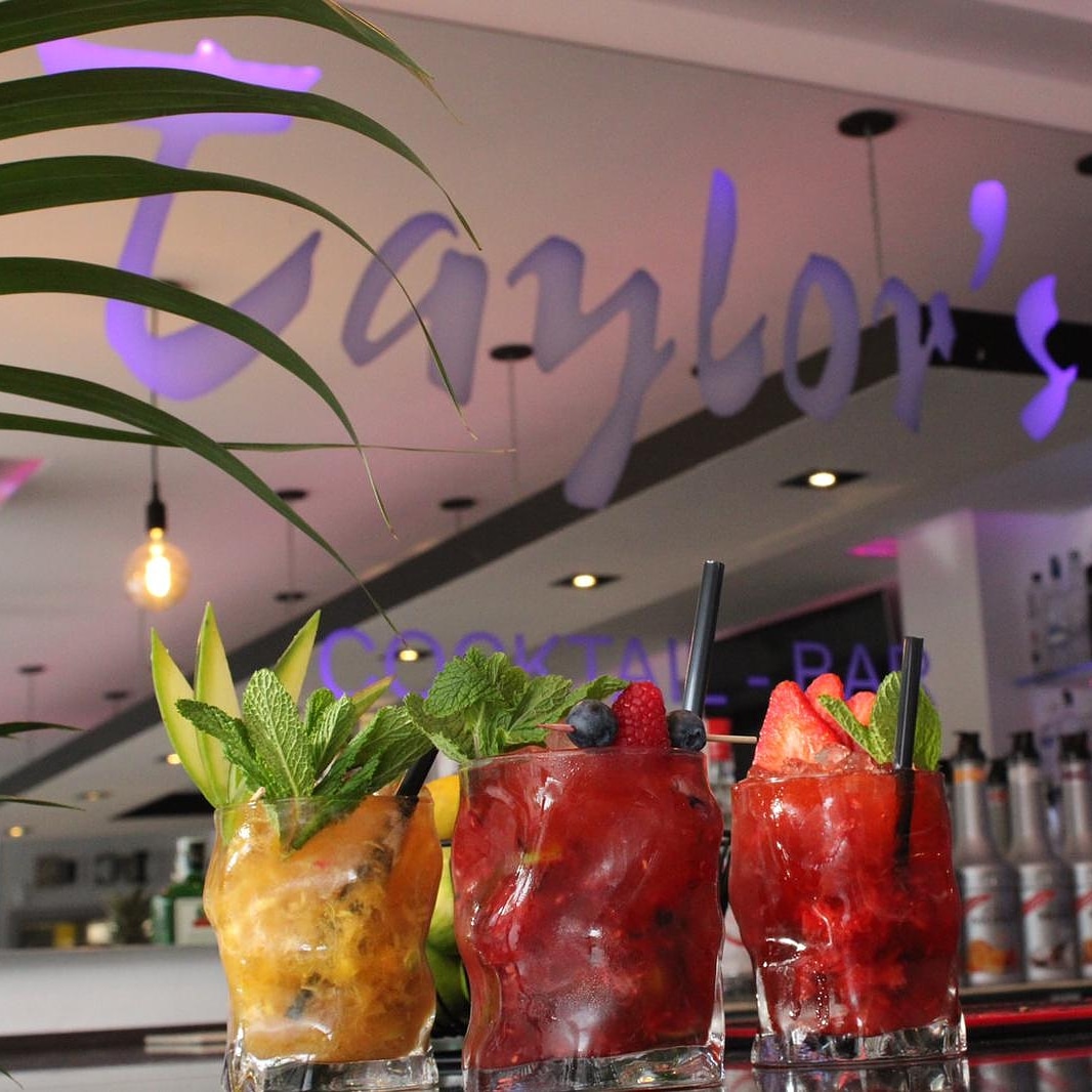 Taylor's Cocktail & Restaurant