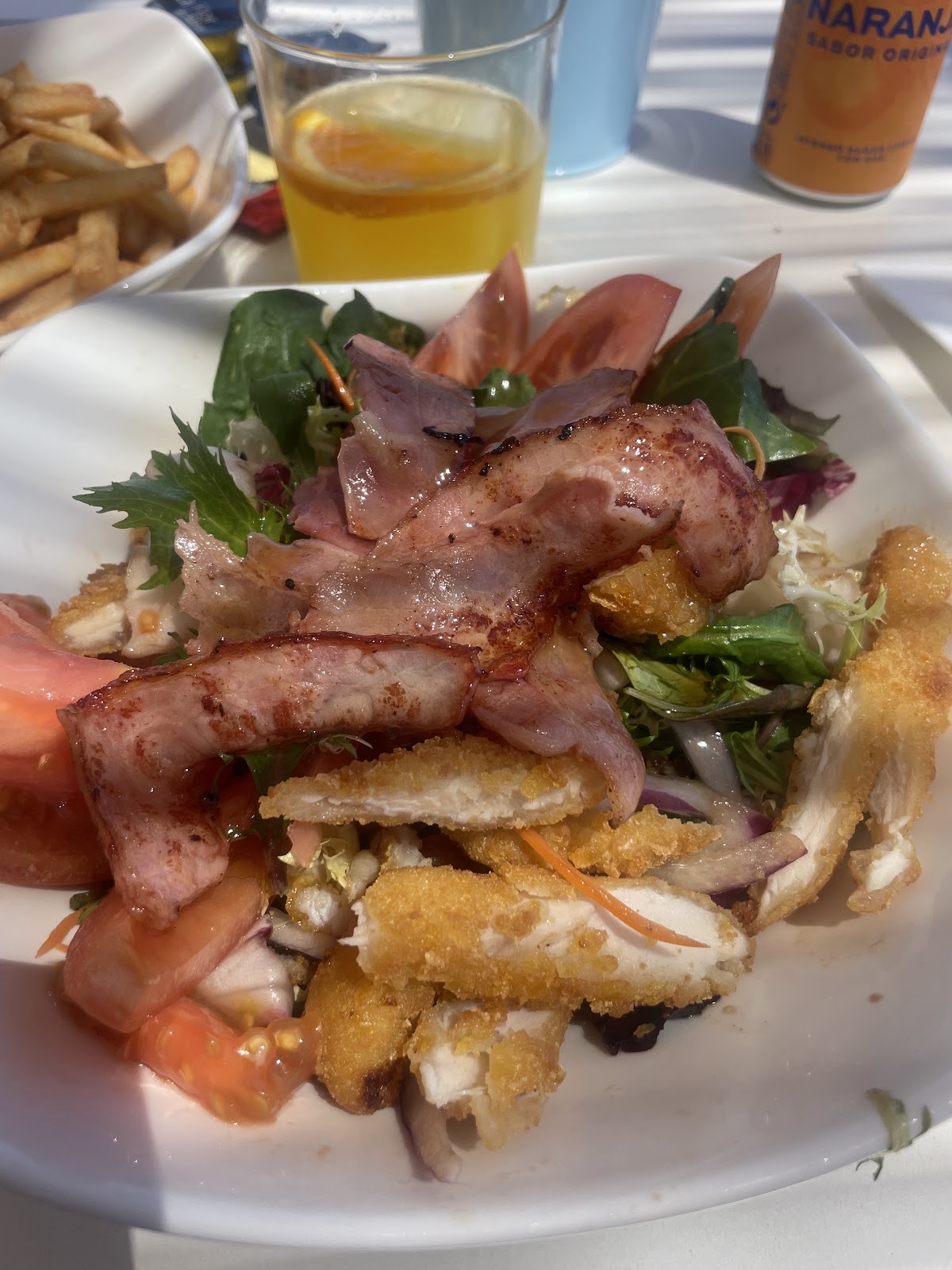 Llaüt Beach Bar