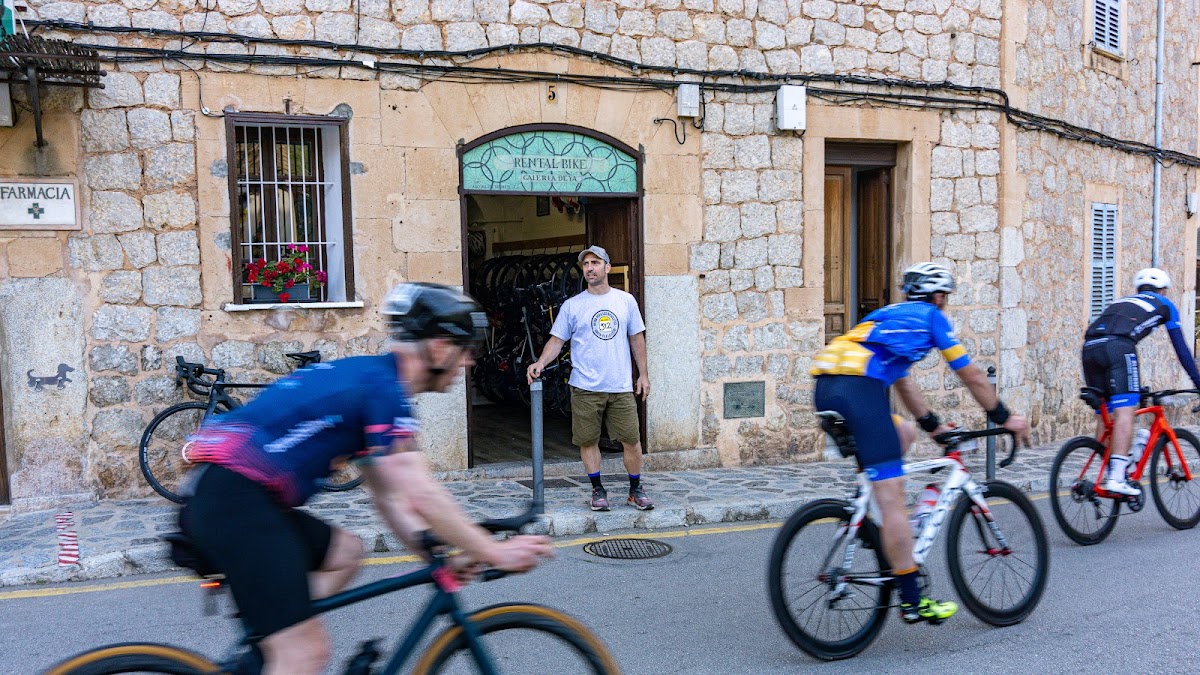 REYNES CYCLING