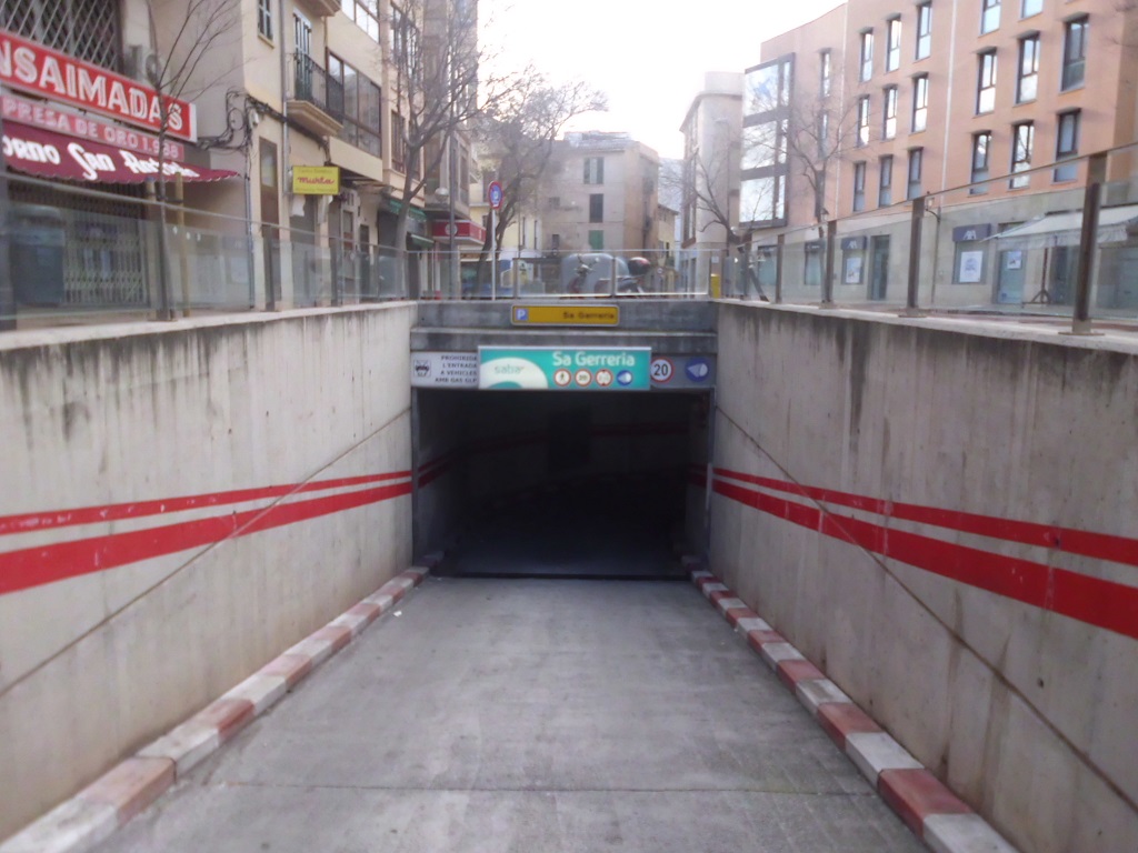 Parking Saba Sa Gerreria