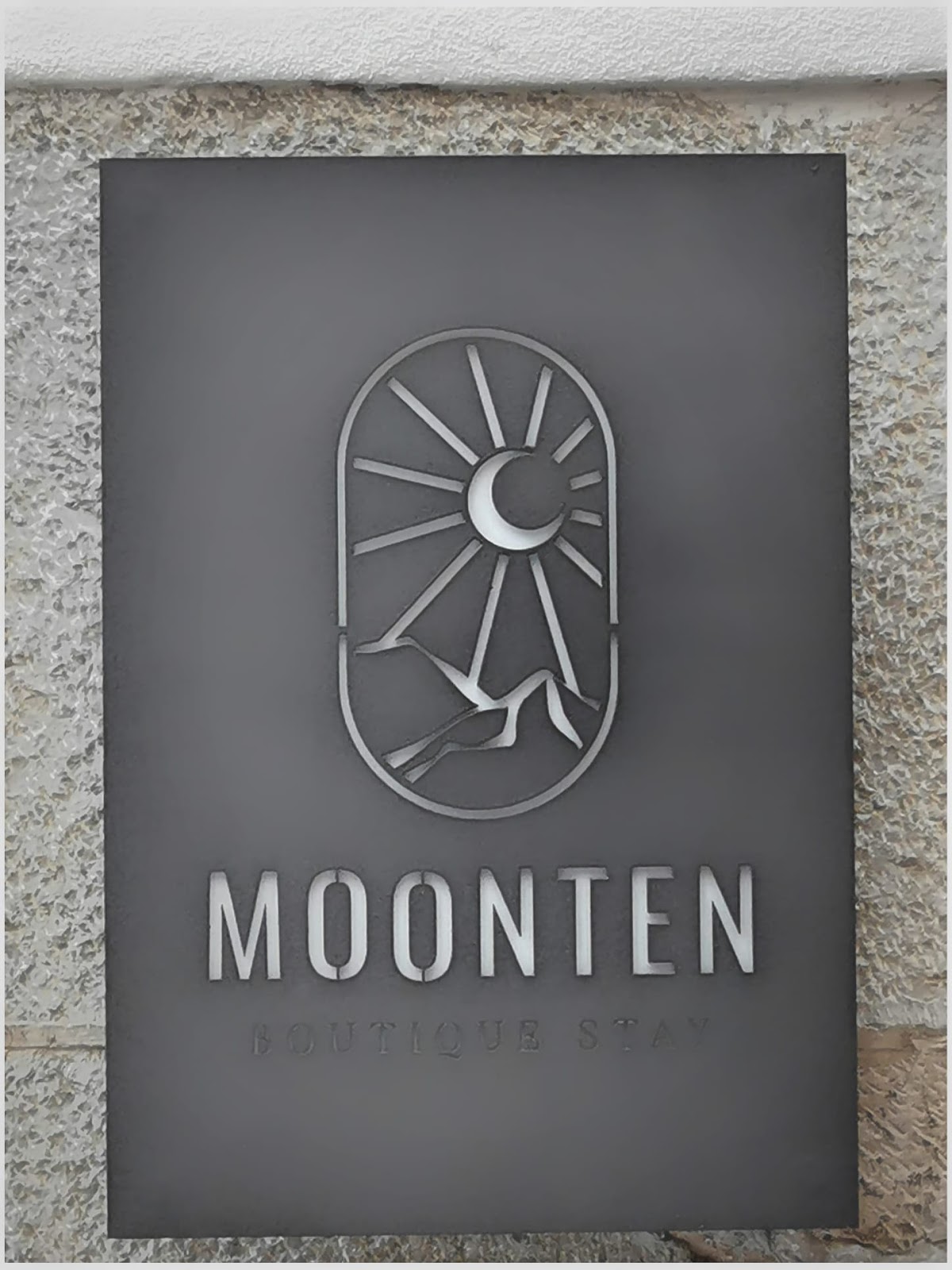 MOONTEN Boutique Stay