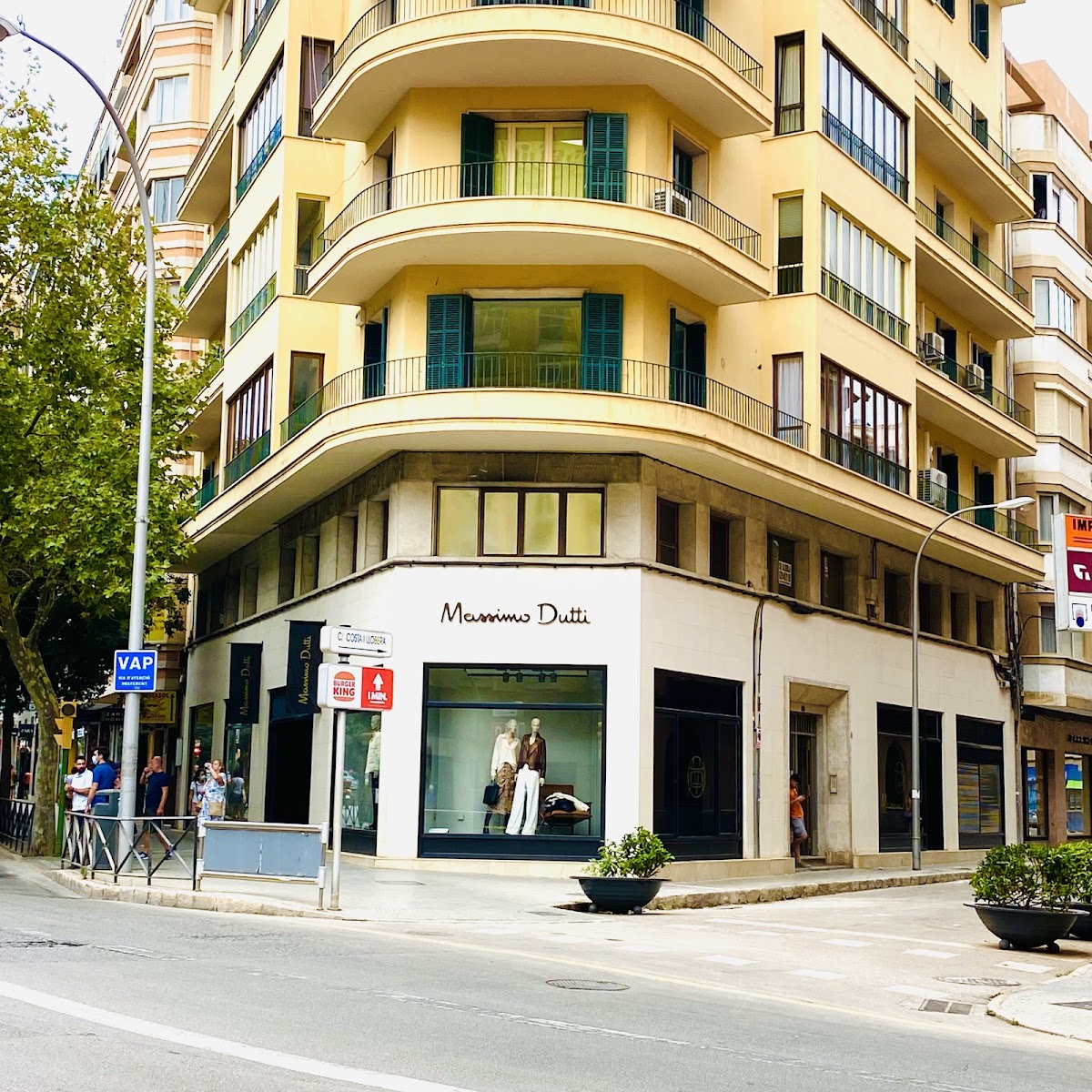 Massimo Dutti