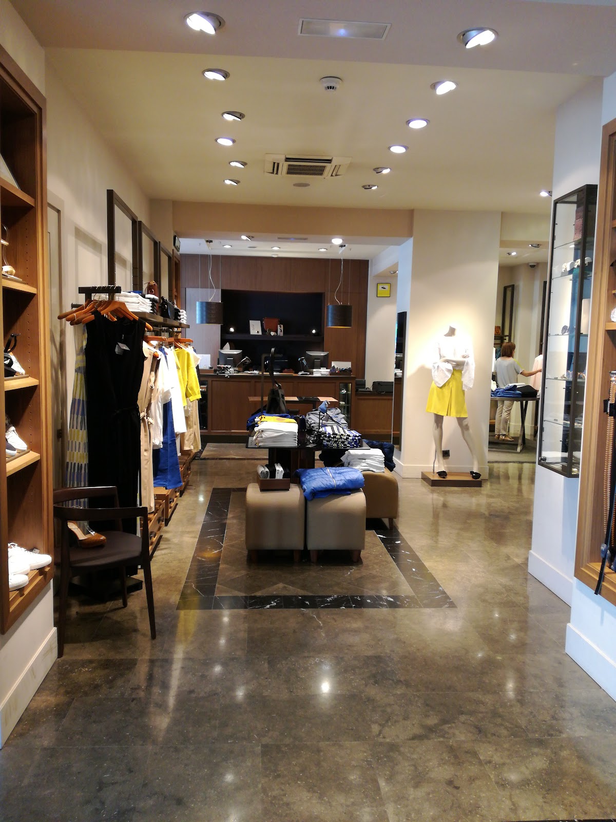 Massimo Dutti
