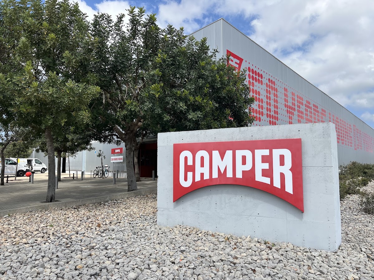 Fabrikkutsalg Camper i Inca