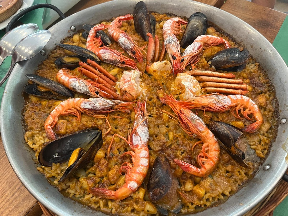 Restaurante de Tapas & Paellas Casa Rufino