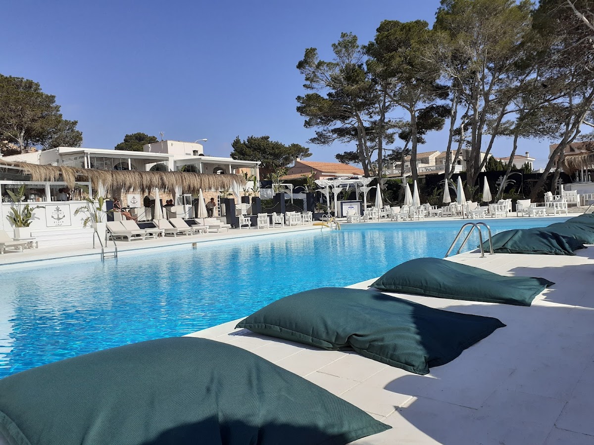 Shiva Beach Club