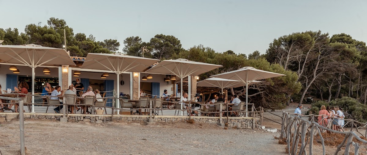 S' Illiot Strand Restaurant