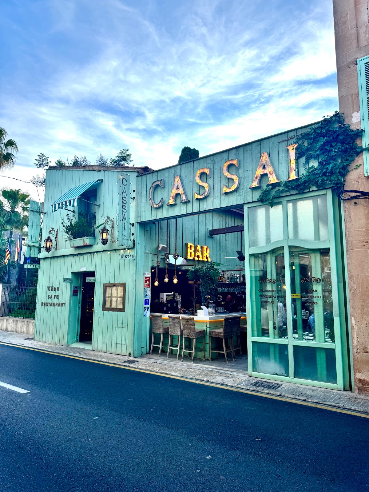 Cassai Gran — Cafè i restaurant