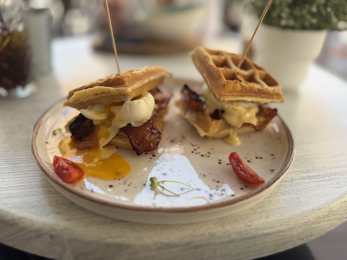 Gelacious: Restaurant Palmanova, Brunch, Cocktail Bar