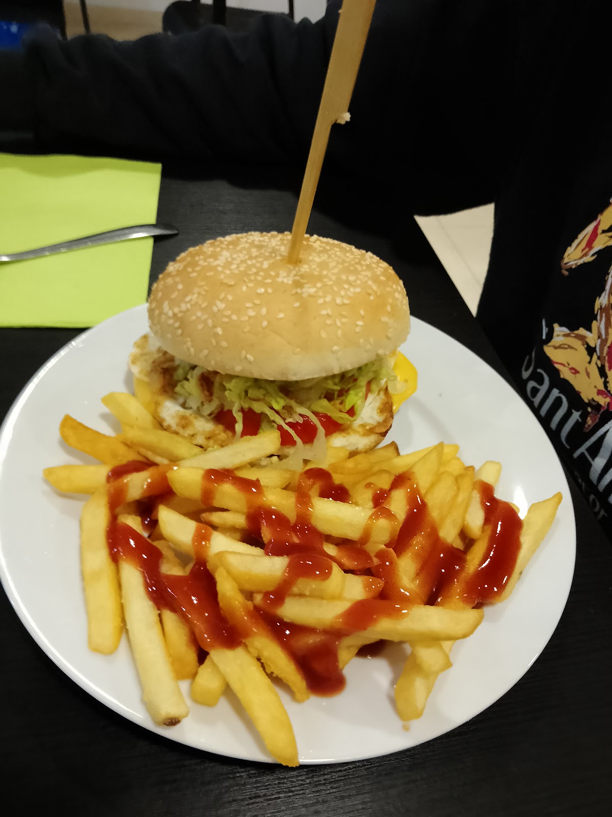Sa Clova Hamburgeseria
