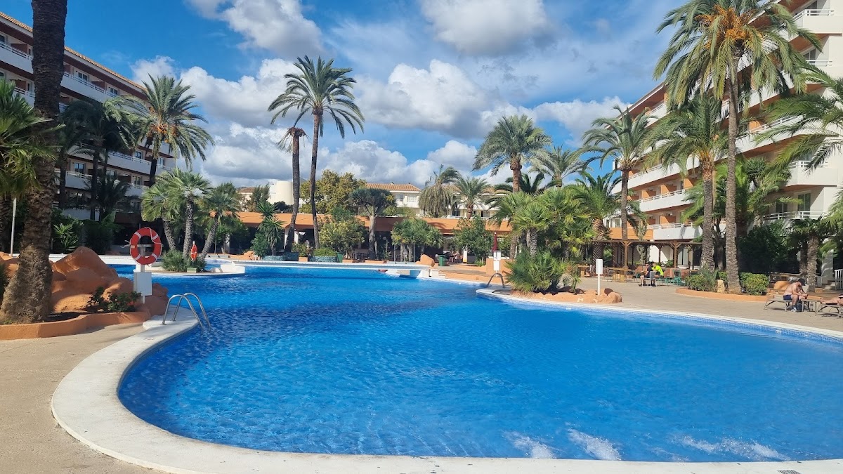 tent Calvia Beach