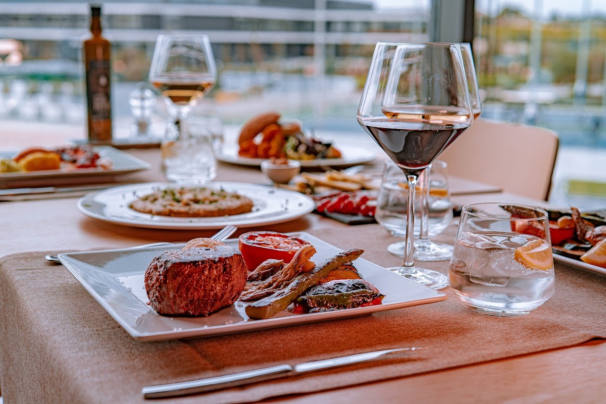 Restaurante Roland Garros - Rafa Nadal Academy