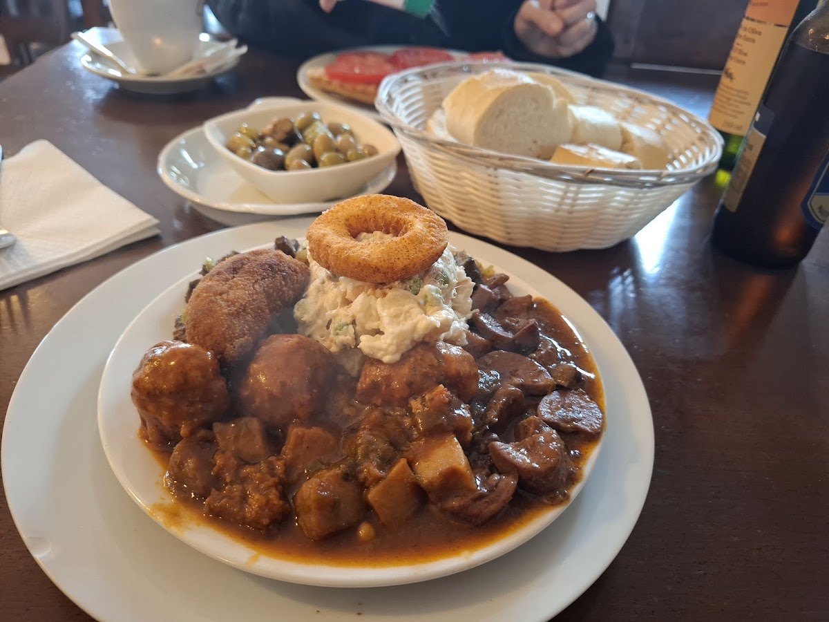 Restaurante la Encina Pizzería