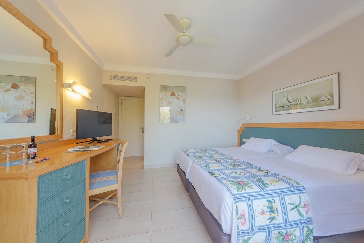 PortBlue Club Pollentia Resort & Spa