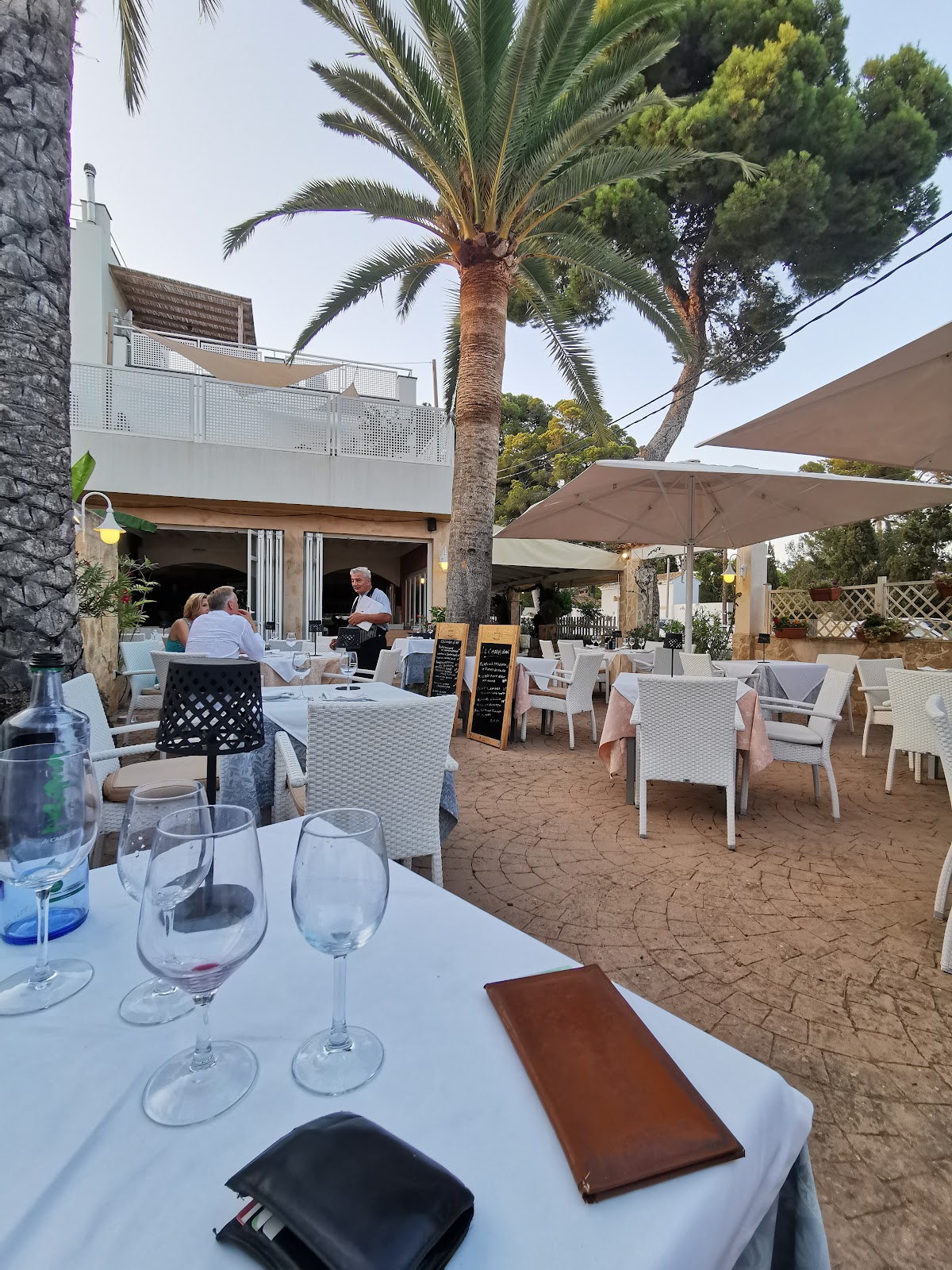 Restaurant paradise di Maximo