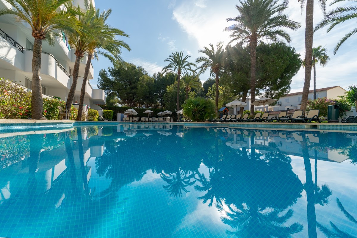 Tropicana Hotel