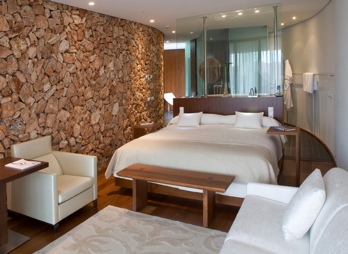 Hospes Maricel