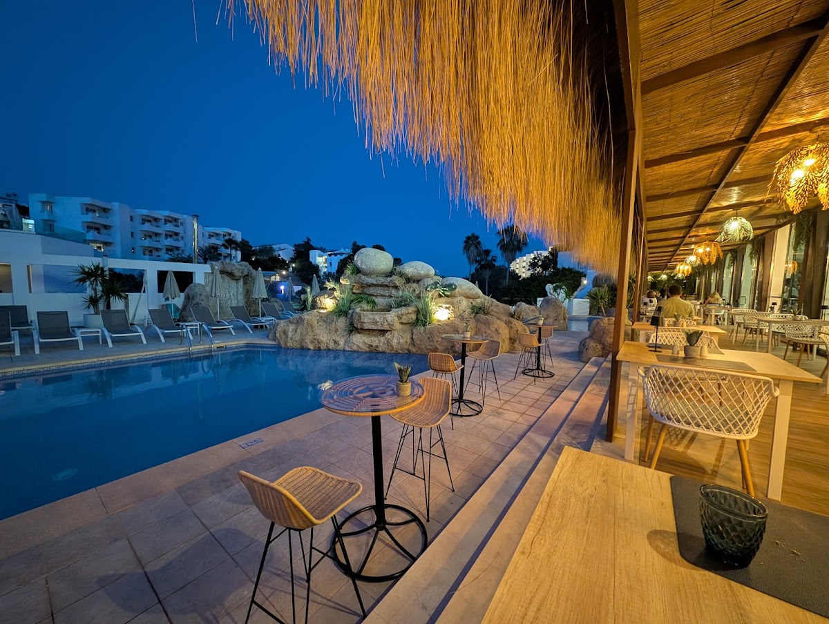 MarSenses Ferrera Blanca Hotel Family