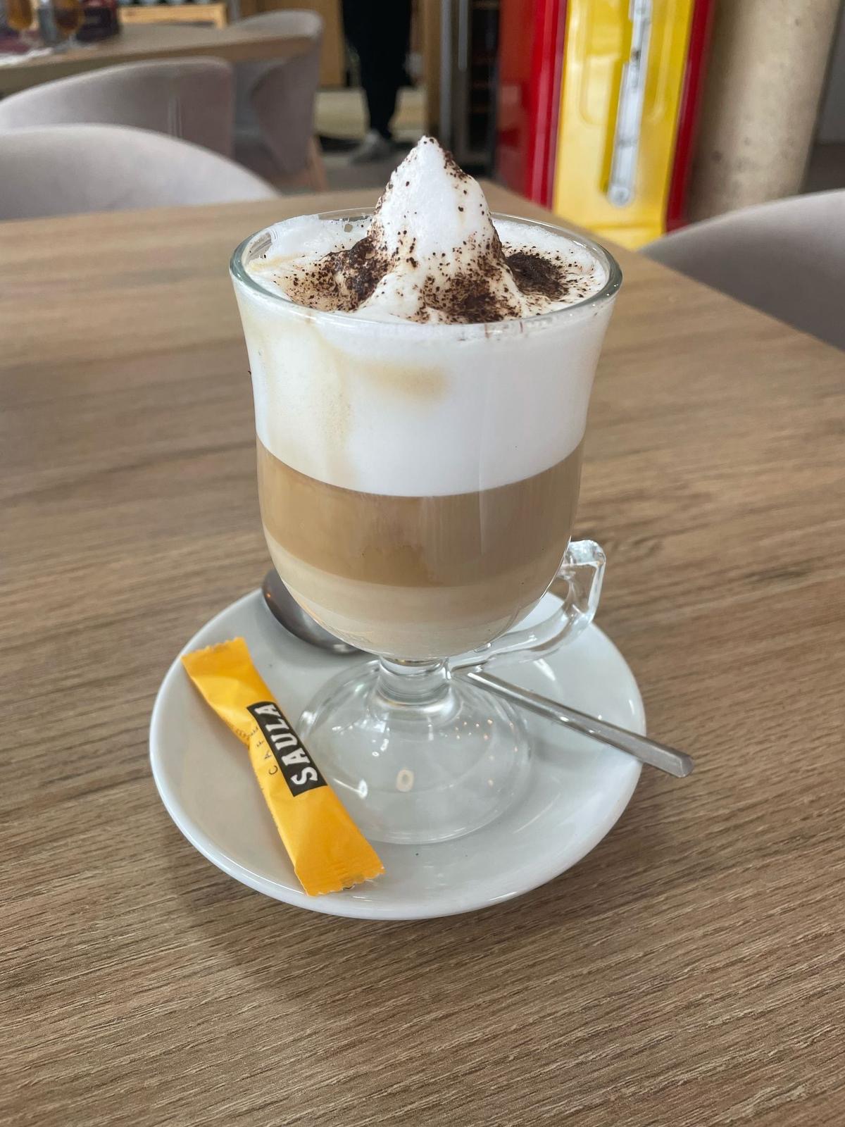 Bar Er Domi