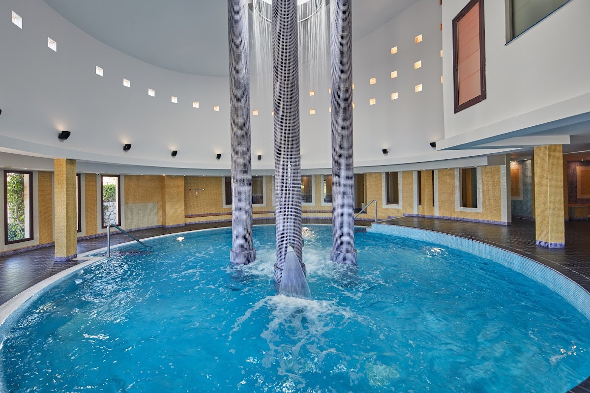 Pula Suites Boutique Resort