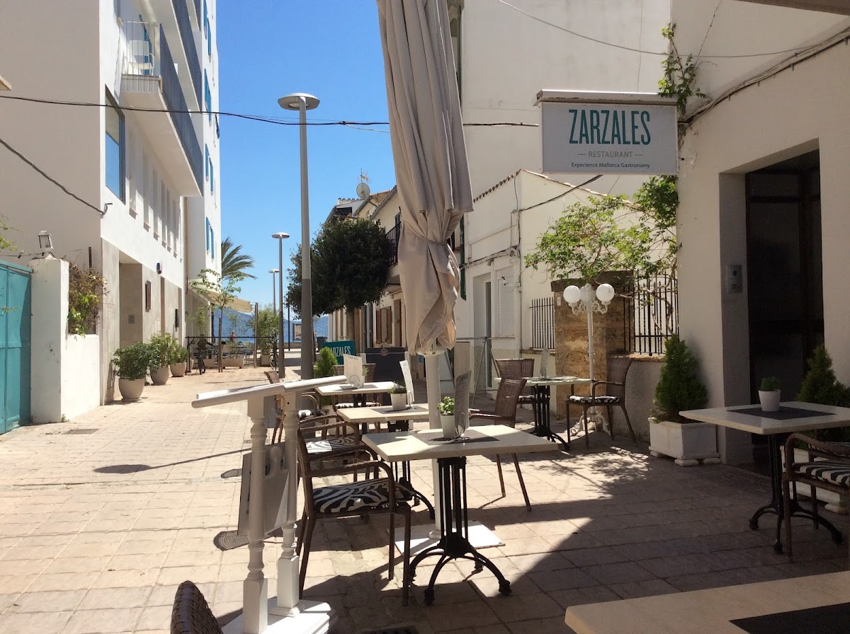 ZARZALES Restaurant