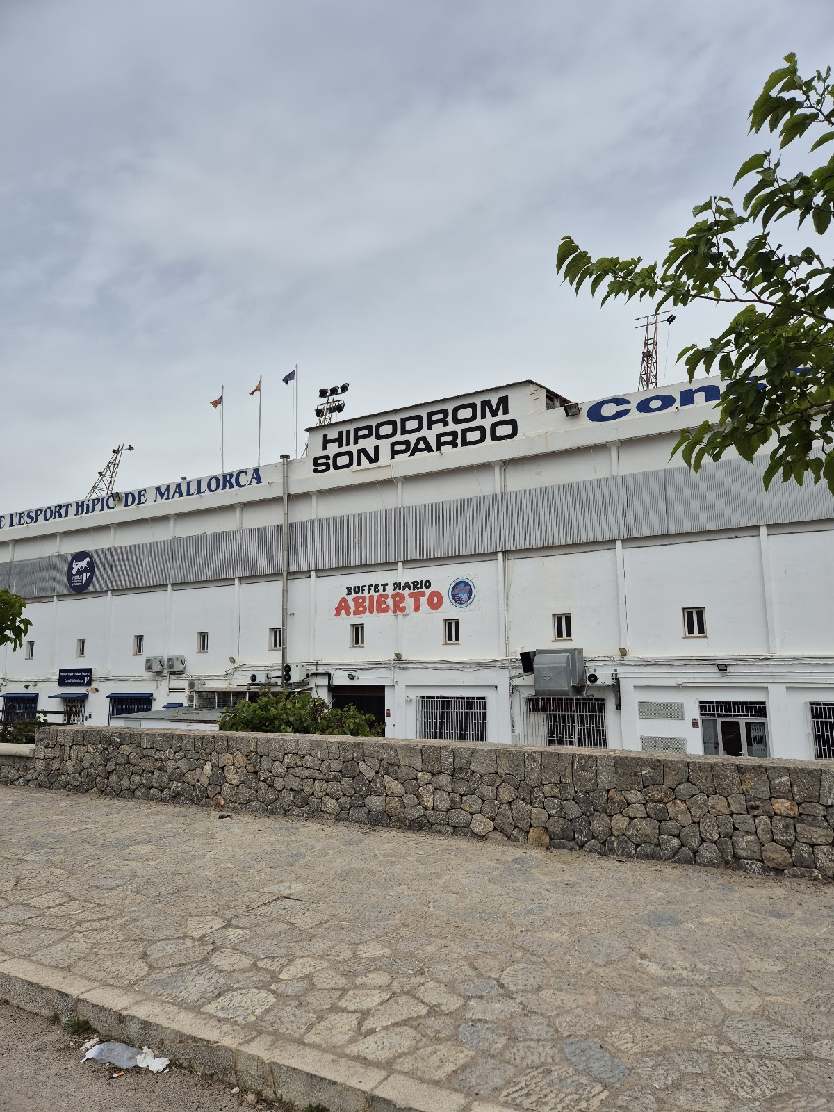 Bufet Hipodromo Son Pardo