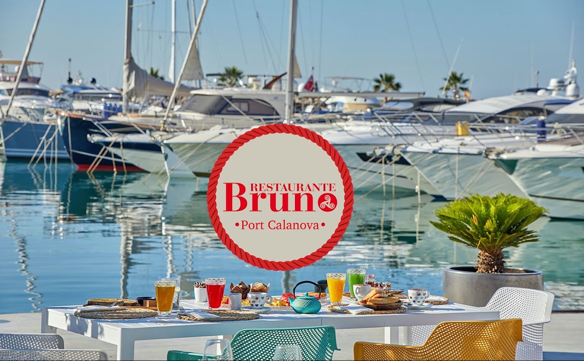 Restaurante Bruno Port Calanova - Amplia y soleada terraza sobre el mar ️