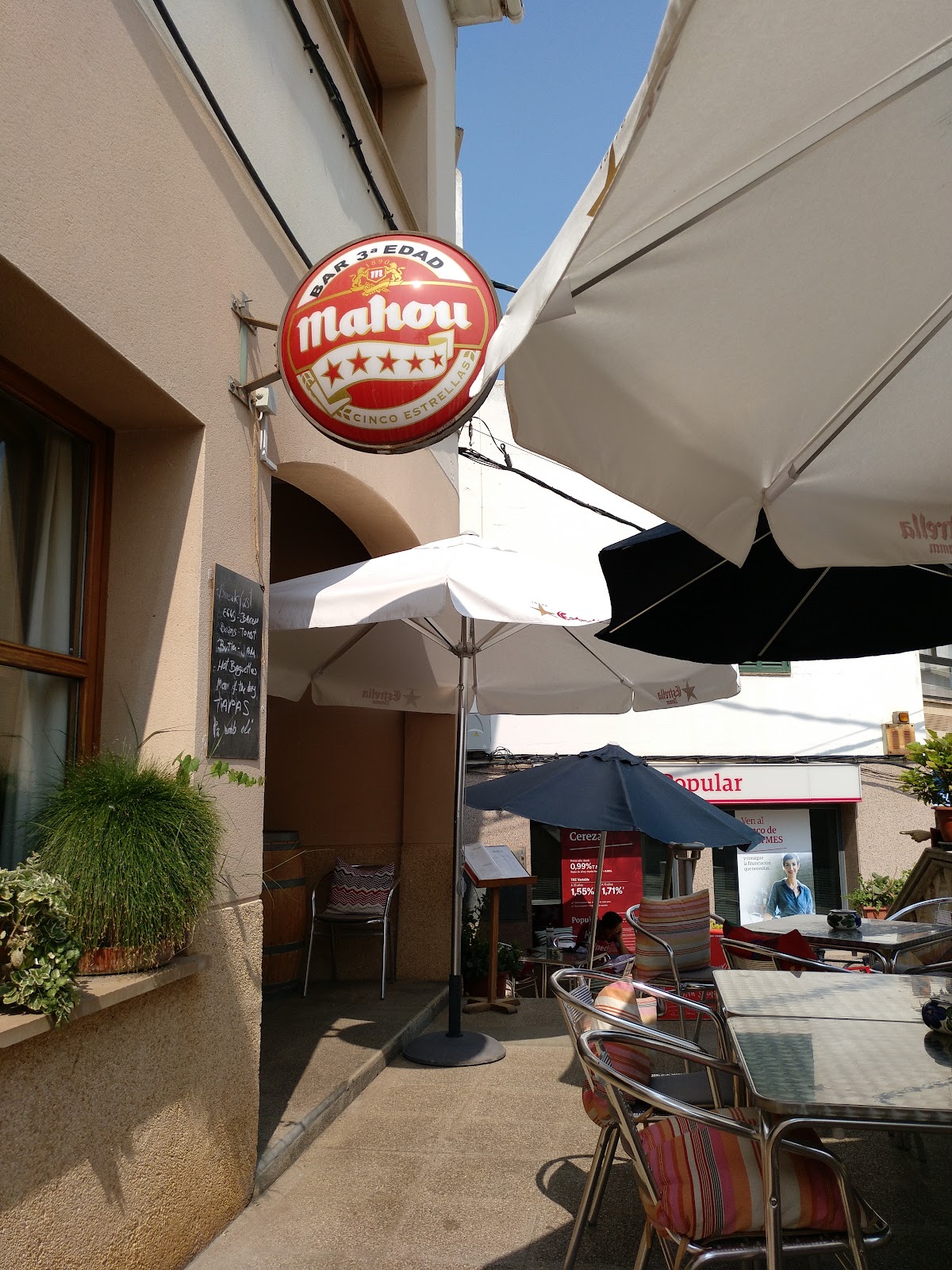 Bar 3 Edat
