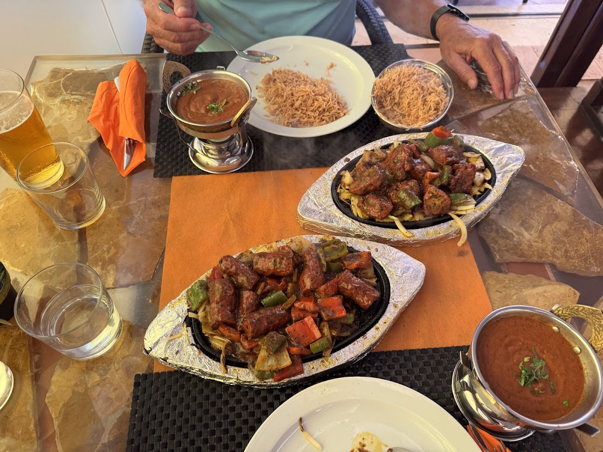 Royal Indian tandoori restaurant & bar