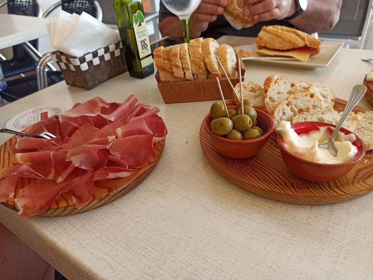 El Poropo bar