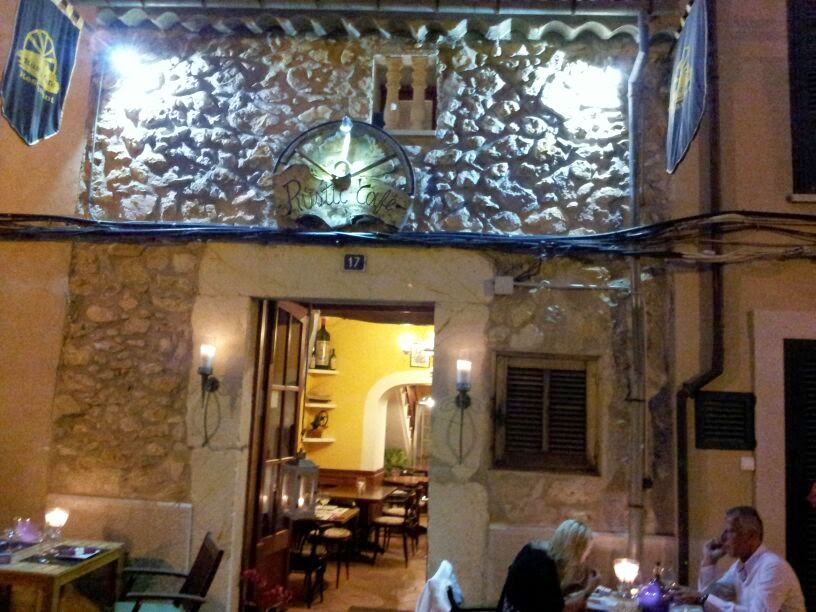 Es Rústic Petit Restaurant / Adults Only (+10)