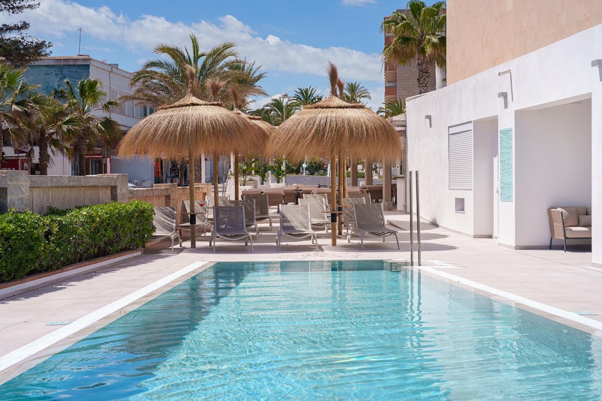 Ferrer Concord Hotel & Spa