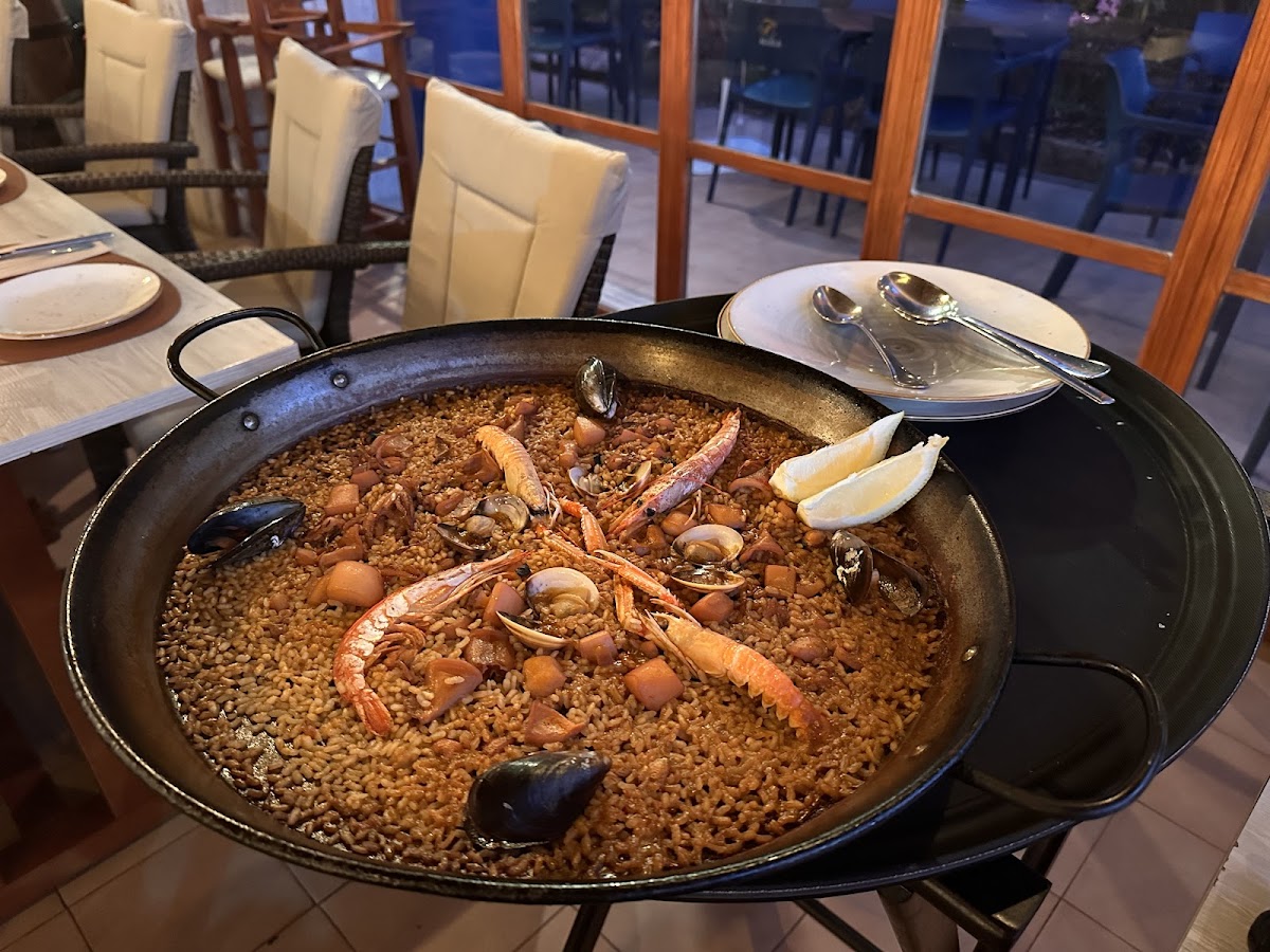 Restaurante Ca'n Tango | Parrillada argentina y cocina mediterránea en Playas de Muro