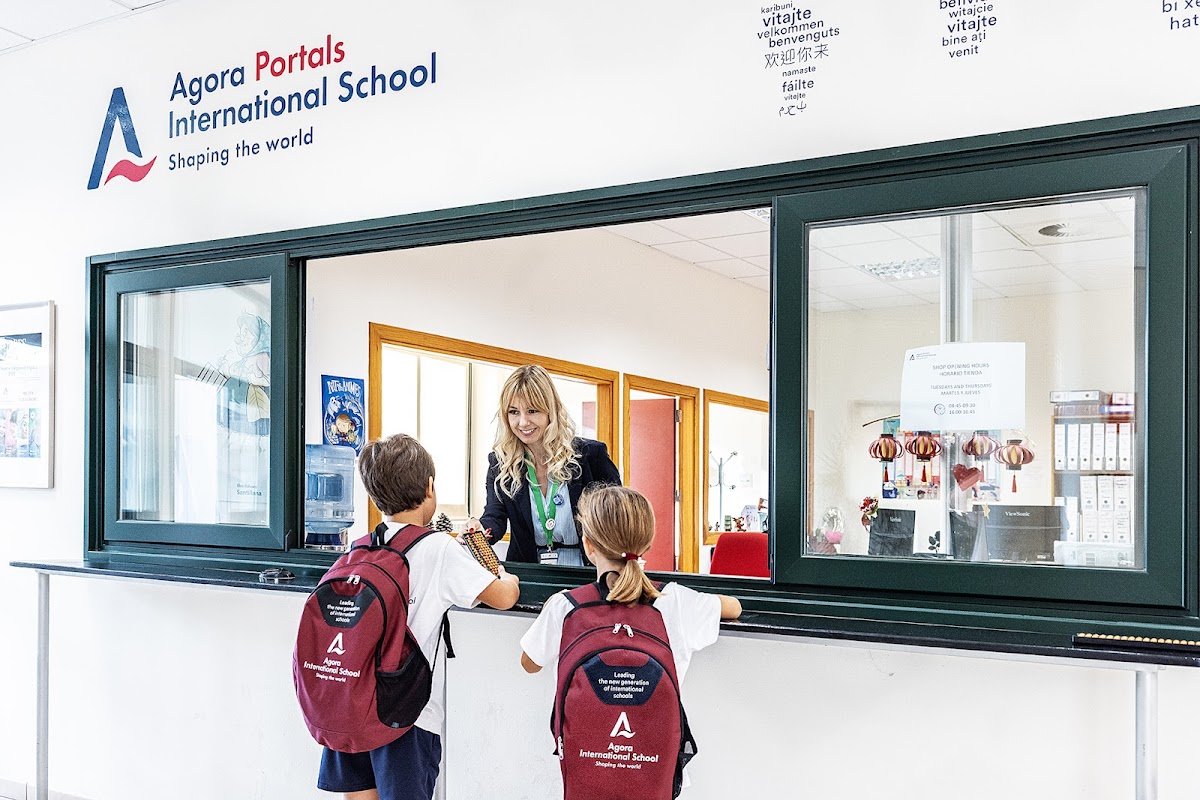 Agora Portals International School