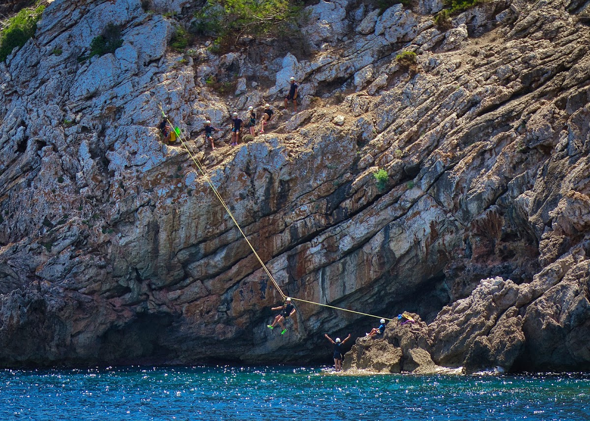 Aventura Mallorca Karakorum Adventure / coasteering canyoning outdoor
