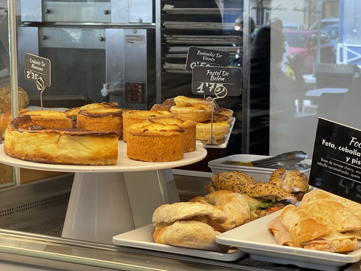 Santagloria Coffee & Bakery Llonguet